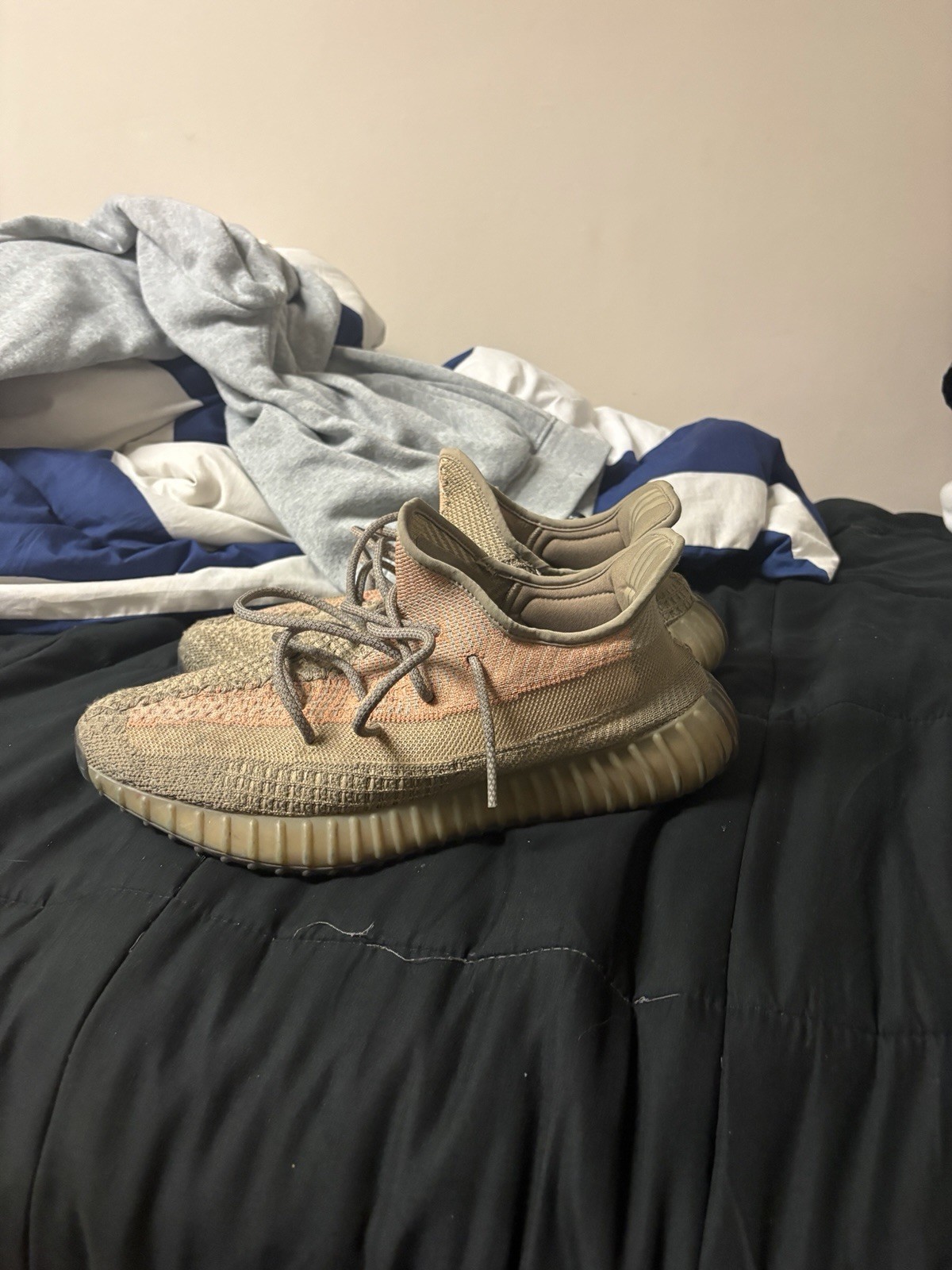 adidas Yeezy Boost 350 V2 Sand Taupe Size 12 adidas Yeezy Boost 350 V2 Sand Taupe Size 12 - Image 2
