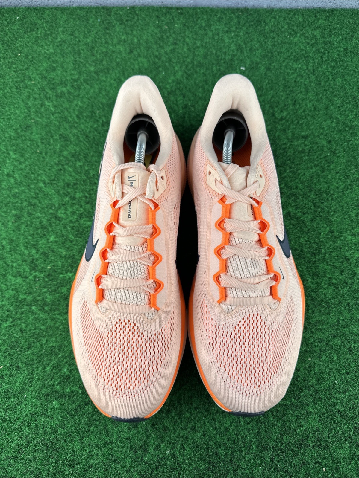 Size 9 - Nike Air Zoom Pegasus 41 Crimson Tint Size 9 - Nike Air Zoom Pegasus 41 Crimson Tint - Image 2
