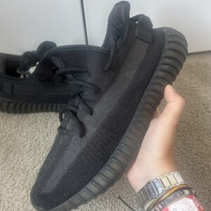 CLEAN! Yeezy 350 V2 Onyx 2022 Mens Size 11.5 Adidas Black HQ4540 Sneakers No Box