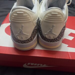 Nike Air Jordan 3 Retro SE Craft Ivory Grey Mist Men's Sneaker FJ9479-100