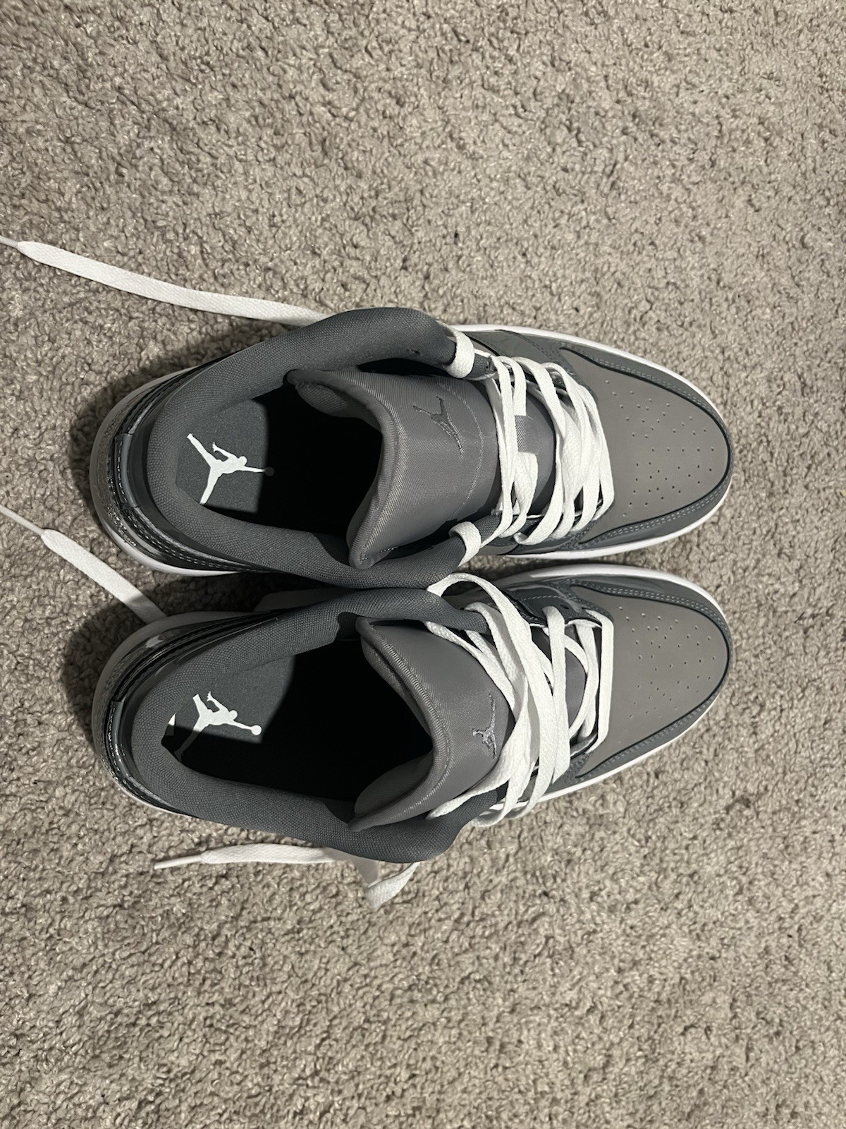 Air Jordan 1 Low SE "Medium Grey Cool Grey White” Air Jordan 1 Low SE "Medium Grey Cool Grey White” - Image 2