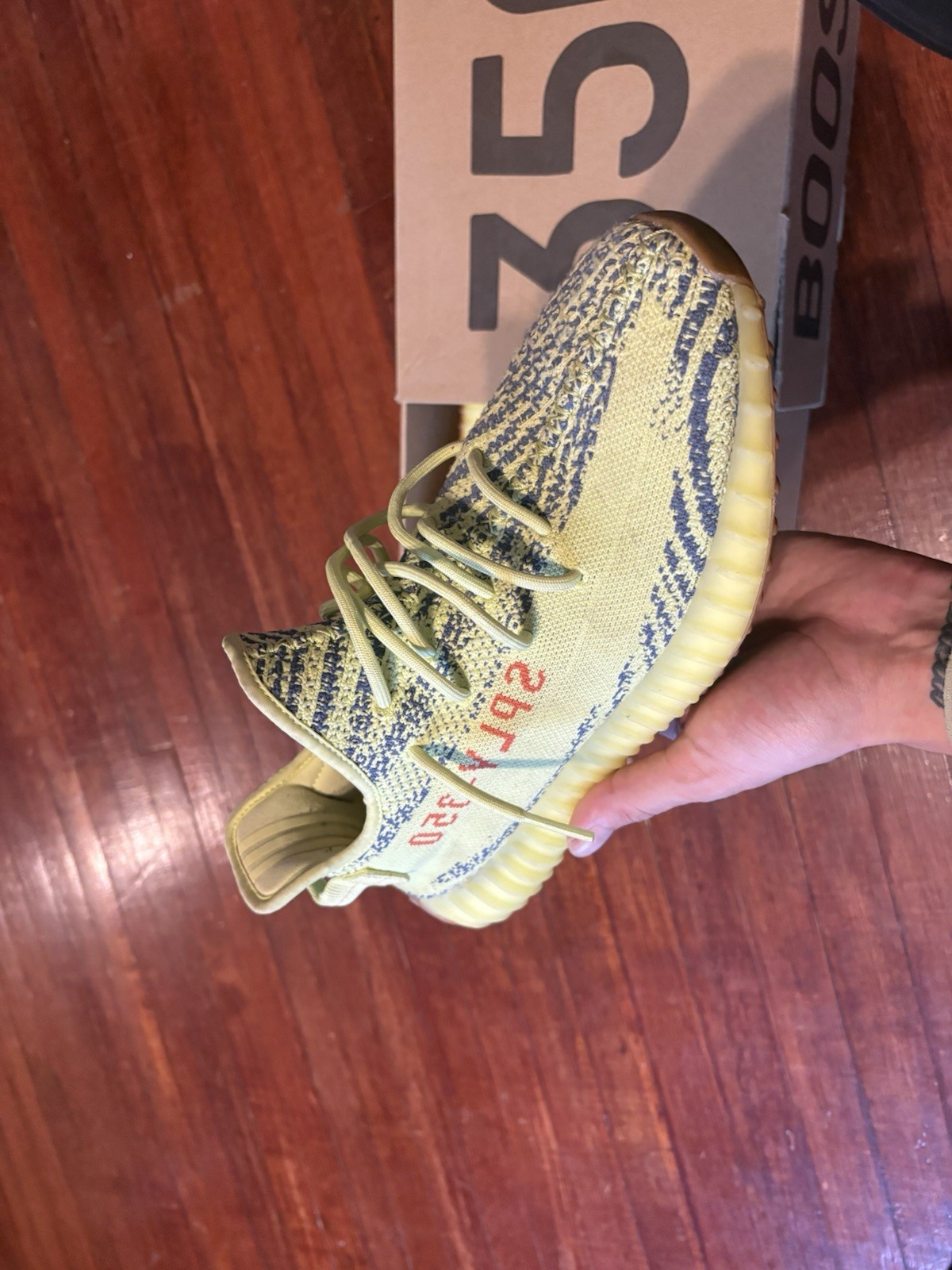 adidas yeezy boost 350 v2 semi frozen yellow adidas yeezy boost 350 v2 semi frozen yellow