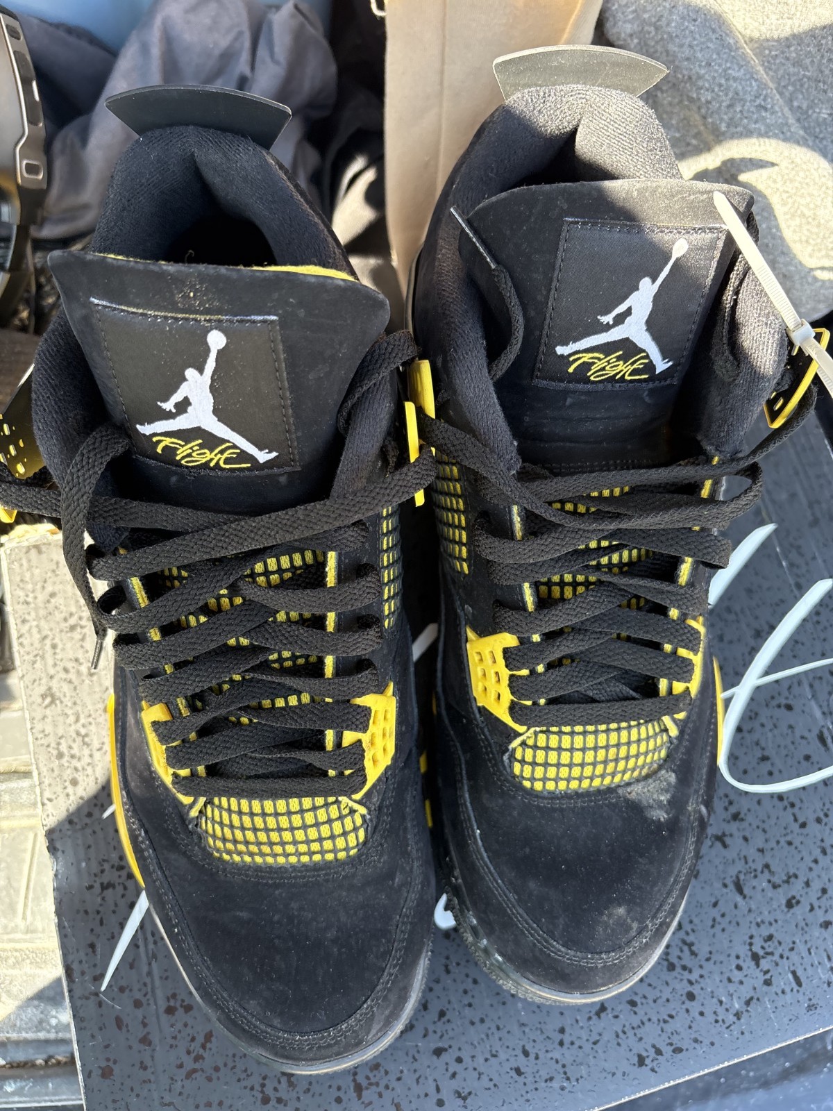 nike air jordan 4 retro "thunder" nike air jordan 4 retro "thunder"
