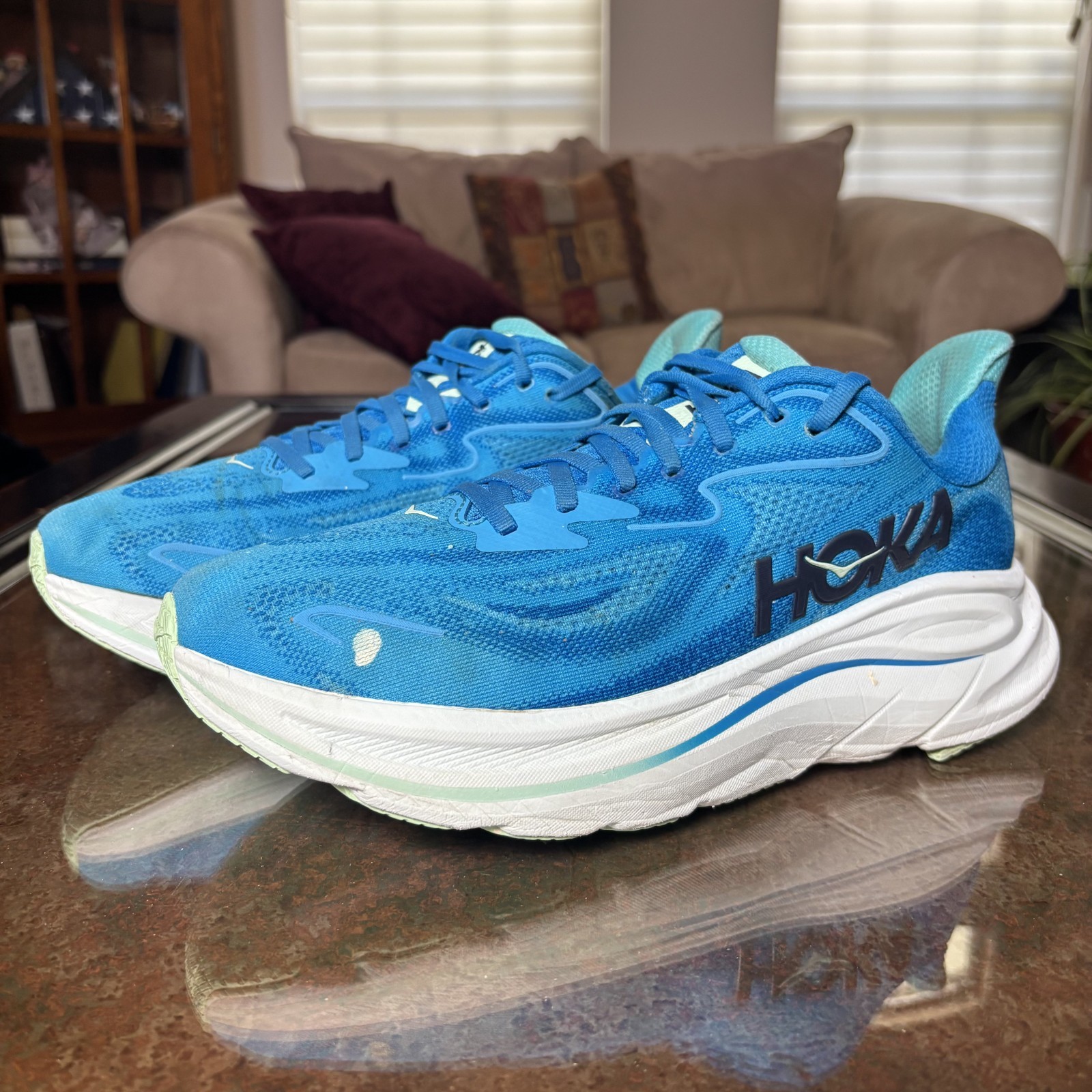 hoka one one clifton 10 men's 11 blue road running athletic gym shoes sneakers hoka one one clifton 10 men's 11 blue road running athletic gym shoes sneakers