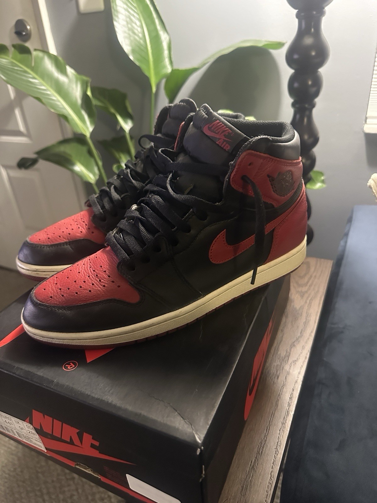 air jordan 1 retro high og bred size 10.5 air jordan 1 retro high og bred size 10.5