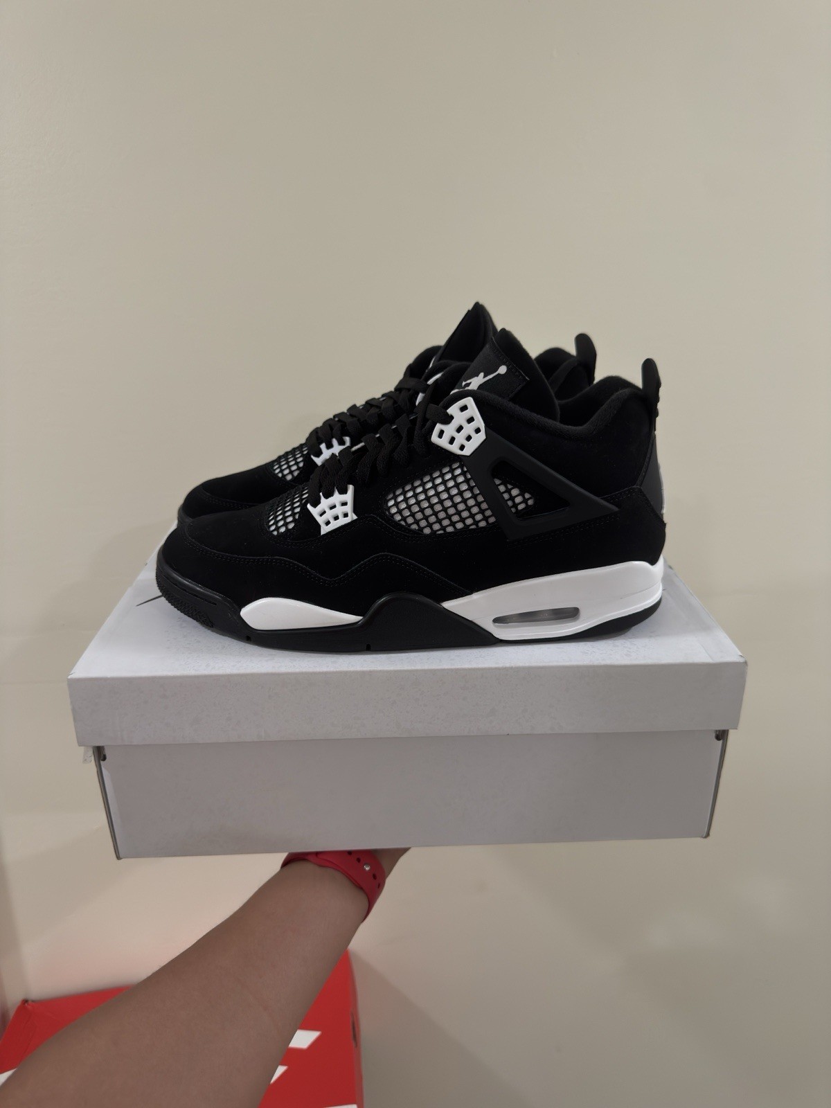 jordan air jordan 4 retro white thunder black/white mid top size 10.5 fq8138 001 jordan air jordan 4 retro white thunder black/white mid top size 10.5 fq8138 001