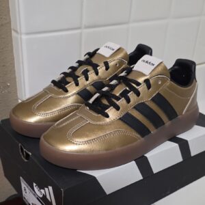 adidas barreda decode lux gold black women’s 8 athletic sneakers jr1218