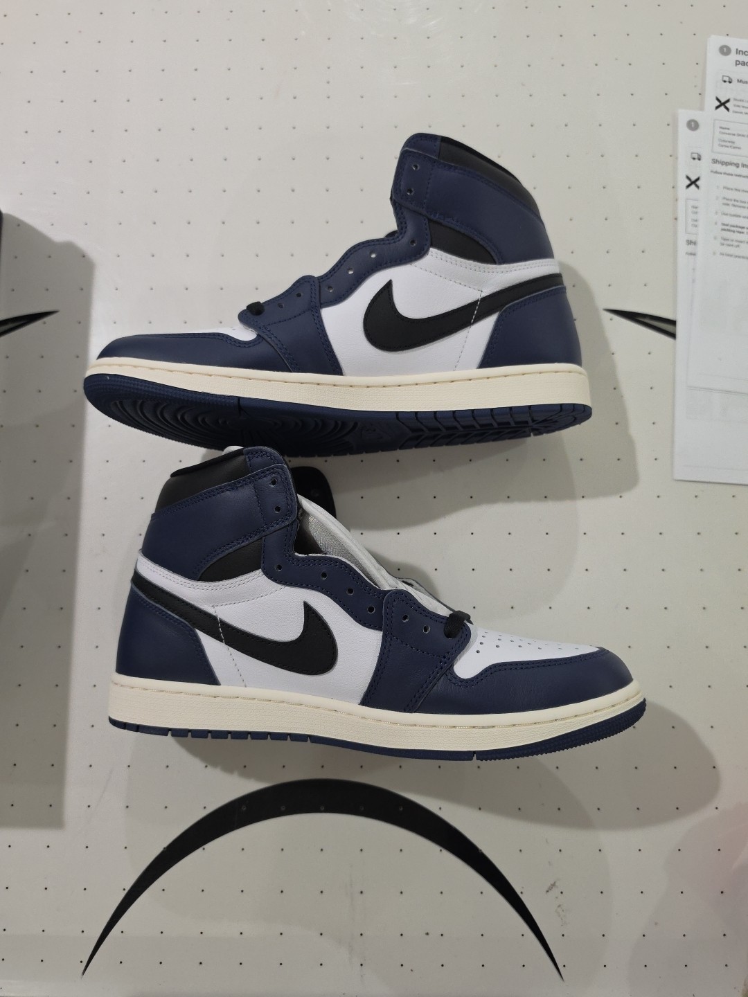 size 11 air jordan 1 retro og high midnight navy new size 11 air jordan 1 retro og high midnight navy new
