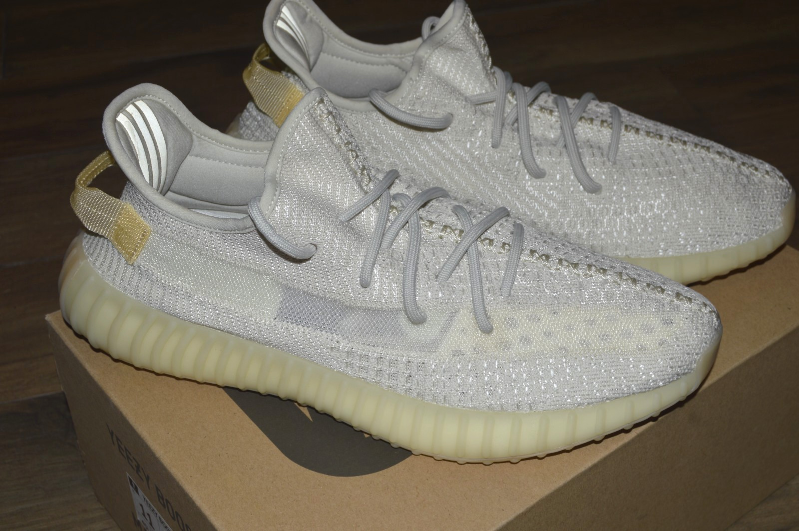 adidas yeezy boost 350 v2 low 'light' gy3438 mens size 11 with box adidas yeezy boost 350 v2 low 'light' gy3438 mens size 11 with box