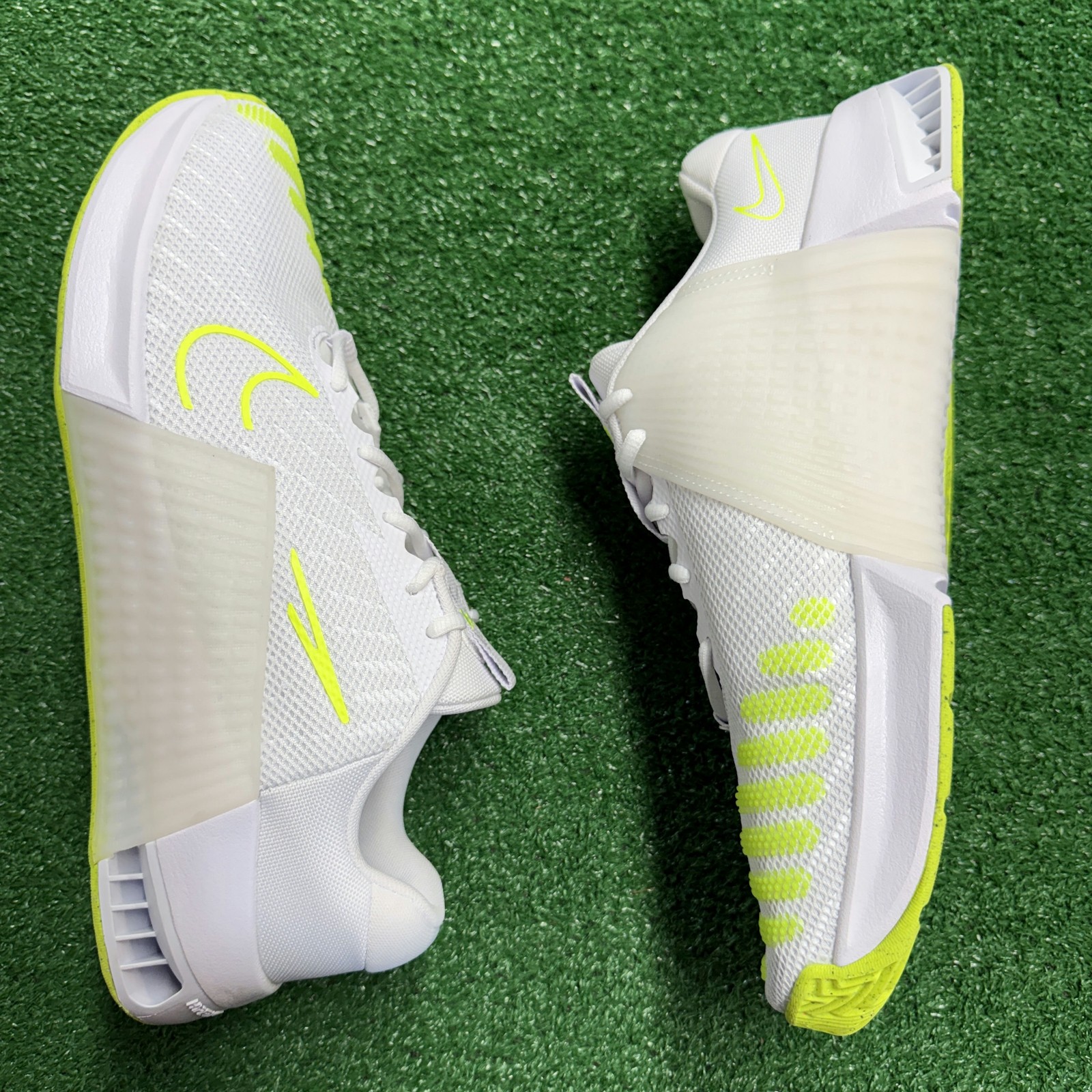 nike metcon 9 white volt mens dz2617 104 new sz 11.5 nike metcon 9 white volt mens dz2617 104 new sz 11.5