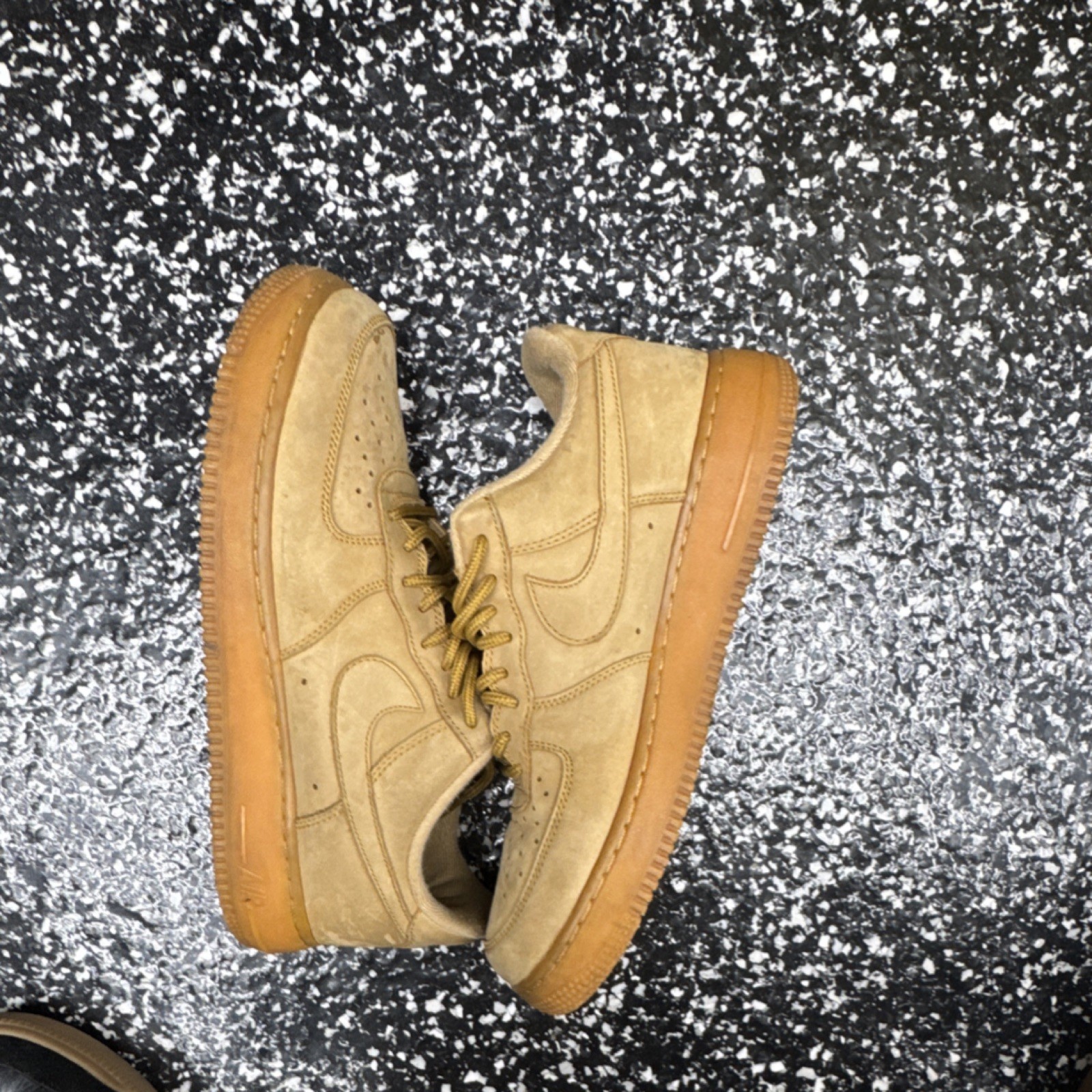 nike air force 1 2017 low flax tan gum men's sneakers aa4061 200 nike air force 1 2017 low flax tan gum men's sneakers aa4061 200