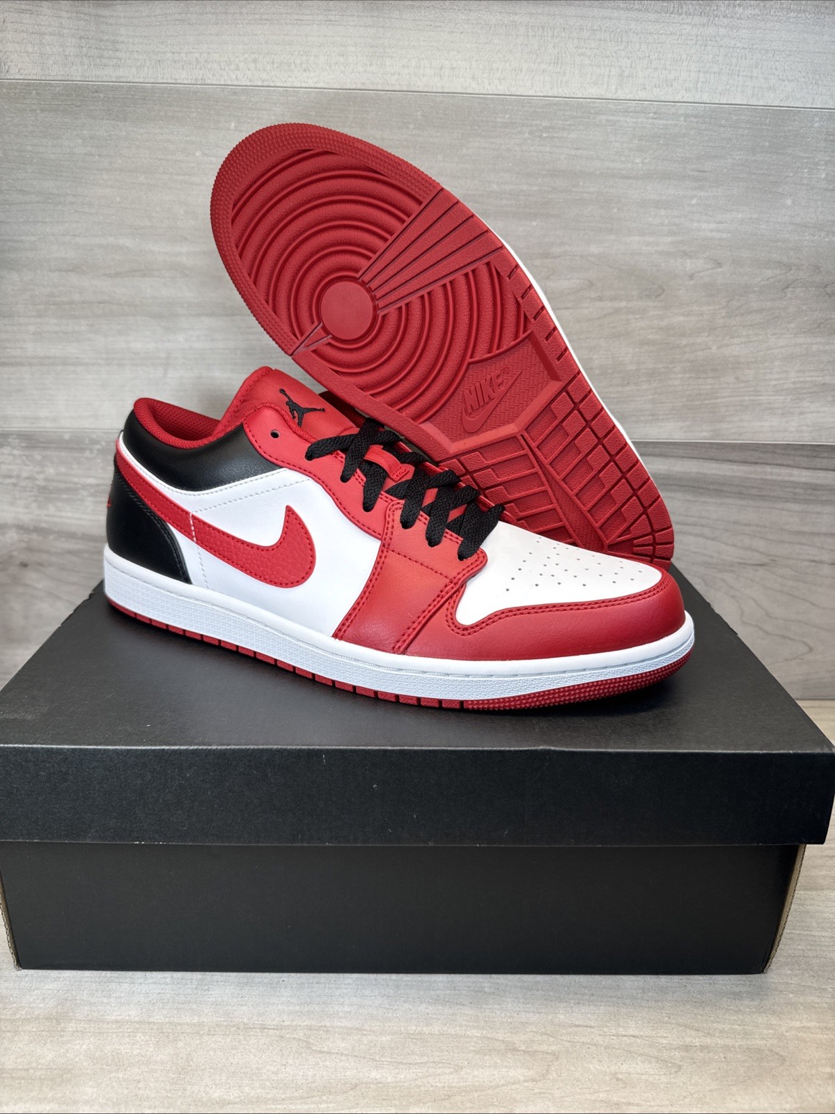 nike air jordan 1 low reverse chicago bulls shoes black red 553558 163 mens 11 nike air jordan 1 low reverse chicago bulls shoes black red 553558 163 mens 11