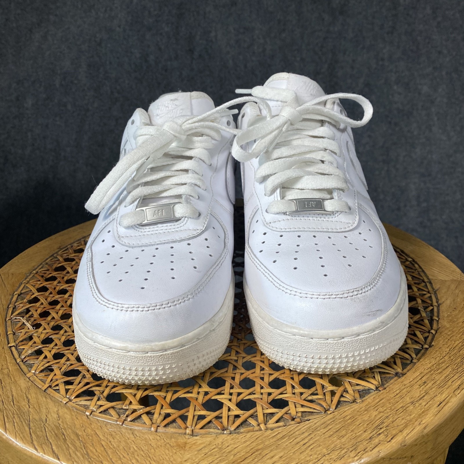 nike air force 1 '07 triple white shoes mens 8.5 sneakers af1 leather cw2288 111 nike air force 1 '07 triple white shoes mens 8.5 sneakers af1 leather cw2288 111