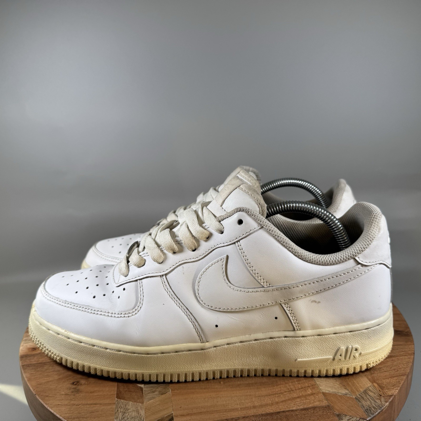 nike air force 1 low '07 315122 111 mens size 9.5 white athletic sneakers nike air force 1 low '07 315122 111 mens size 9.5 white athletic sneakers