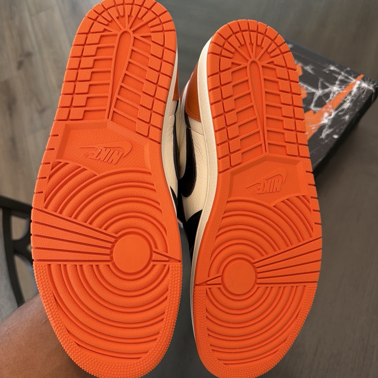 air jordan 1 retro og 2025 high shattered backboard, size 12 air jordan 1 retro og 2025 high shattered backboard, size 12
