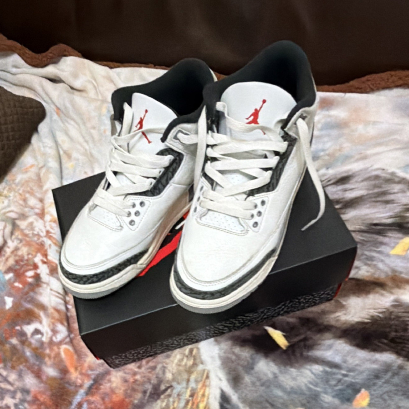jordan air jordan 3 mid top leather colorblock lace up sneakers white/black/gray jordan air jordan 3 mid top leather colorblock lace up sneakers white/black/gray