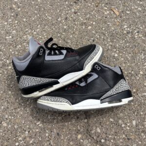 size 11 jordan 3 retro og black cement (2024) pre owned