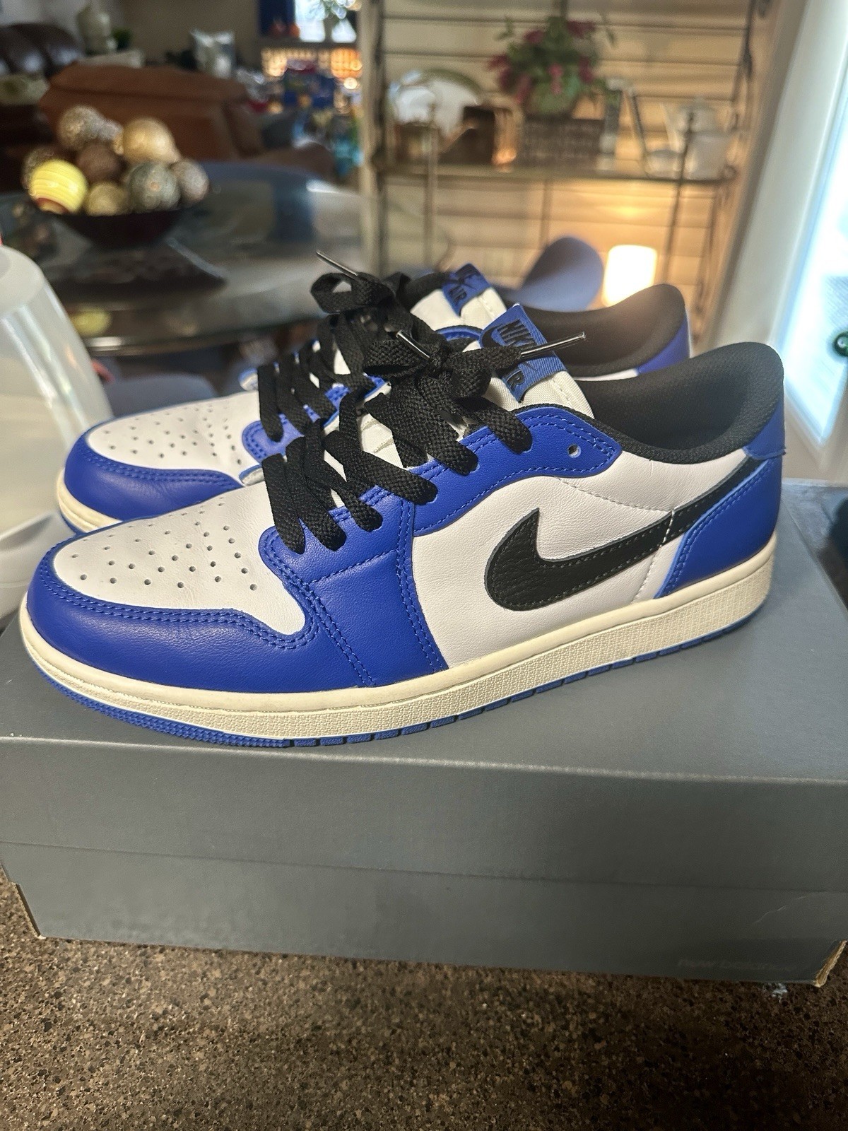 nike air jordan retro 1 low game royal size 9 nike air jordan retro 1 low game royal size 9