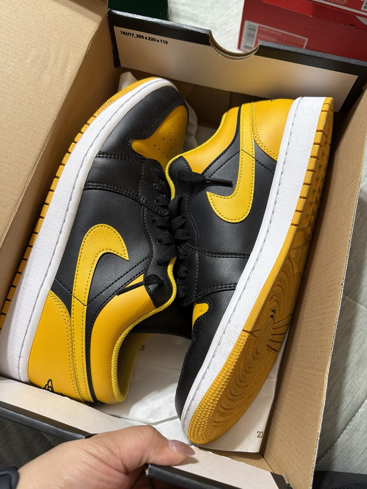 jordan air jordan 1 low yellow ochre black white 553558 072 men's leather 2023 jordan air jordan 1 low yellow ochre black white 553558 072 men's leather 2023