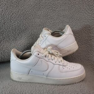 men size 11 nike air force 1 '07 low triple white guc