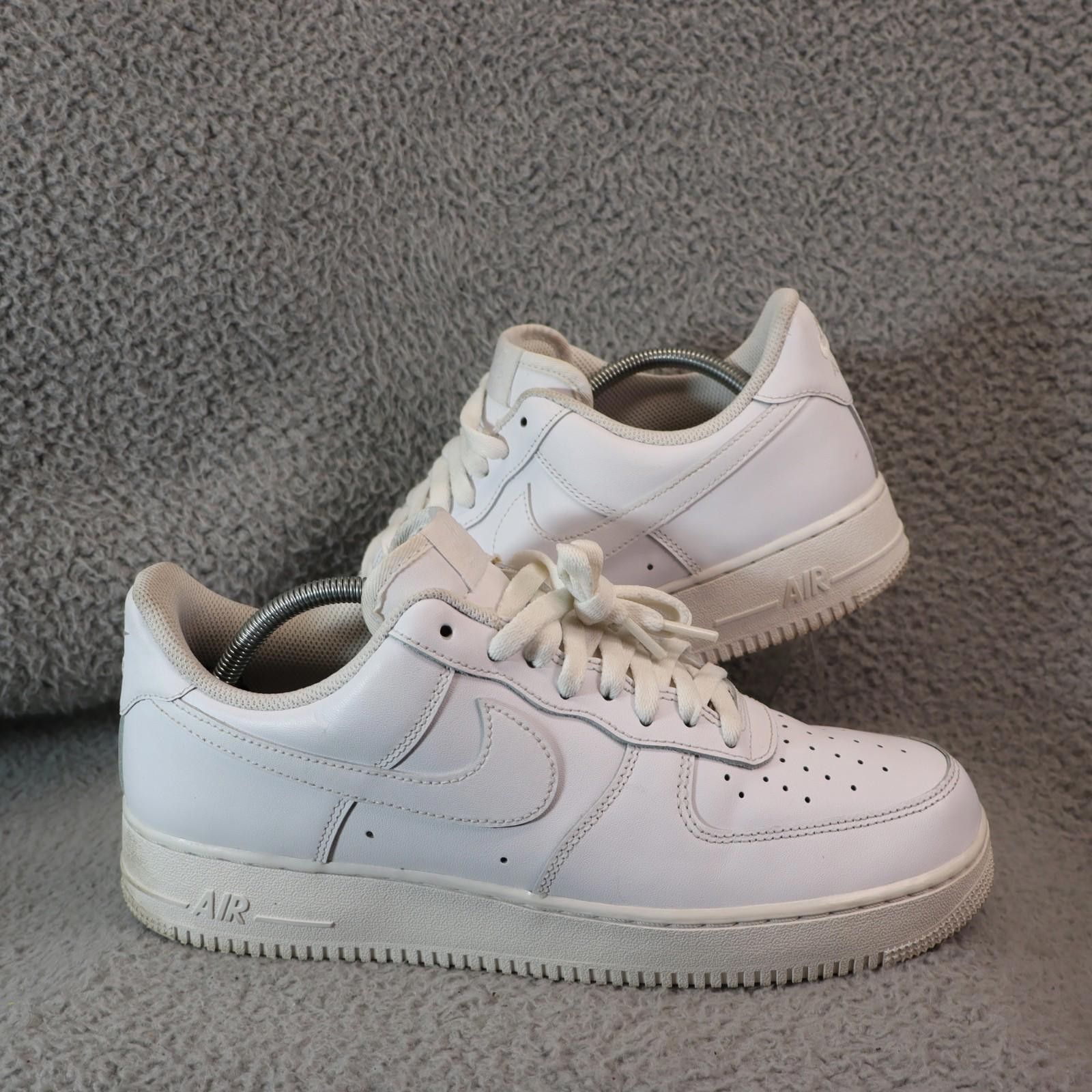 men size 11 nike air force 1 '07 low triple white guc men size 11 nike air force 1 '07 low triple white guc