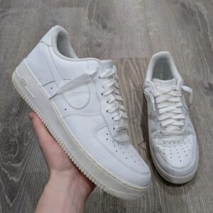 men's size 10 nike air force 1 '07 low triple white