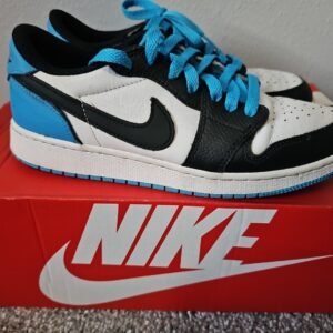 nike air jordan 1 retro low top powder blue, size 7y, cz0858 104