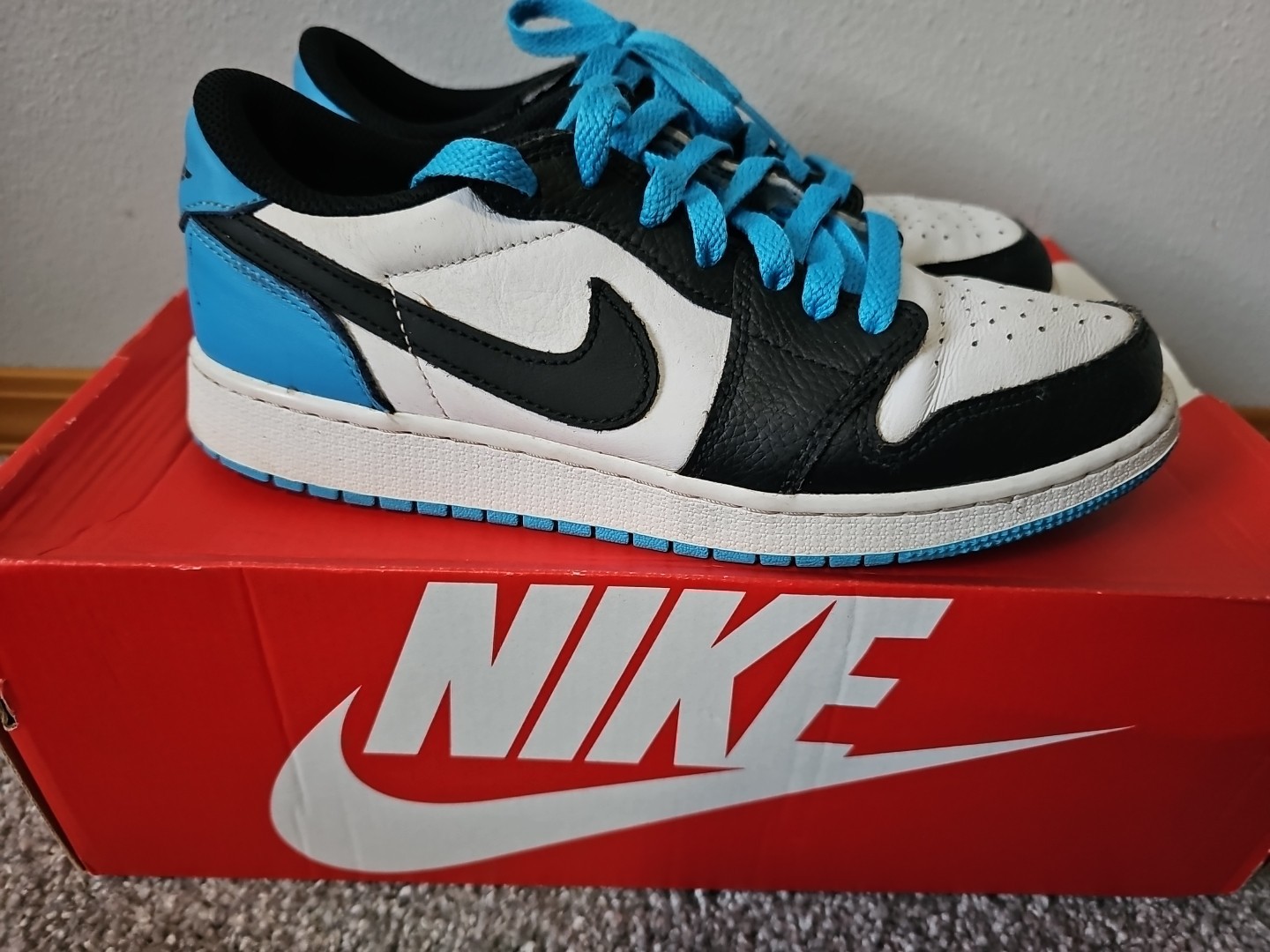 nike air jordan 1 retro low top powder blue, size 7y, cz0858 104 nike air jordan 1 retro low top powder blue, size 7y, cz0858 104