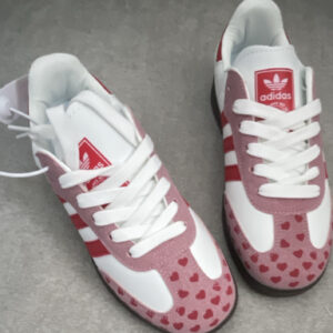 adidas originals samba low top lace up sneakers white pink red hearts hy009 6.5