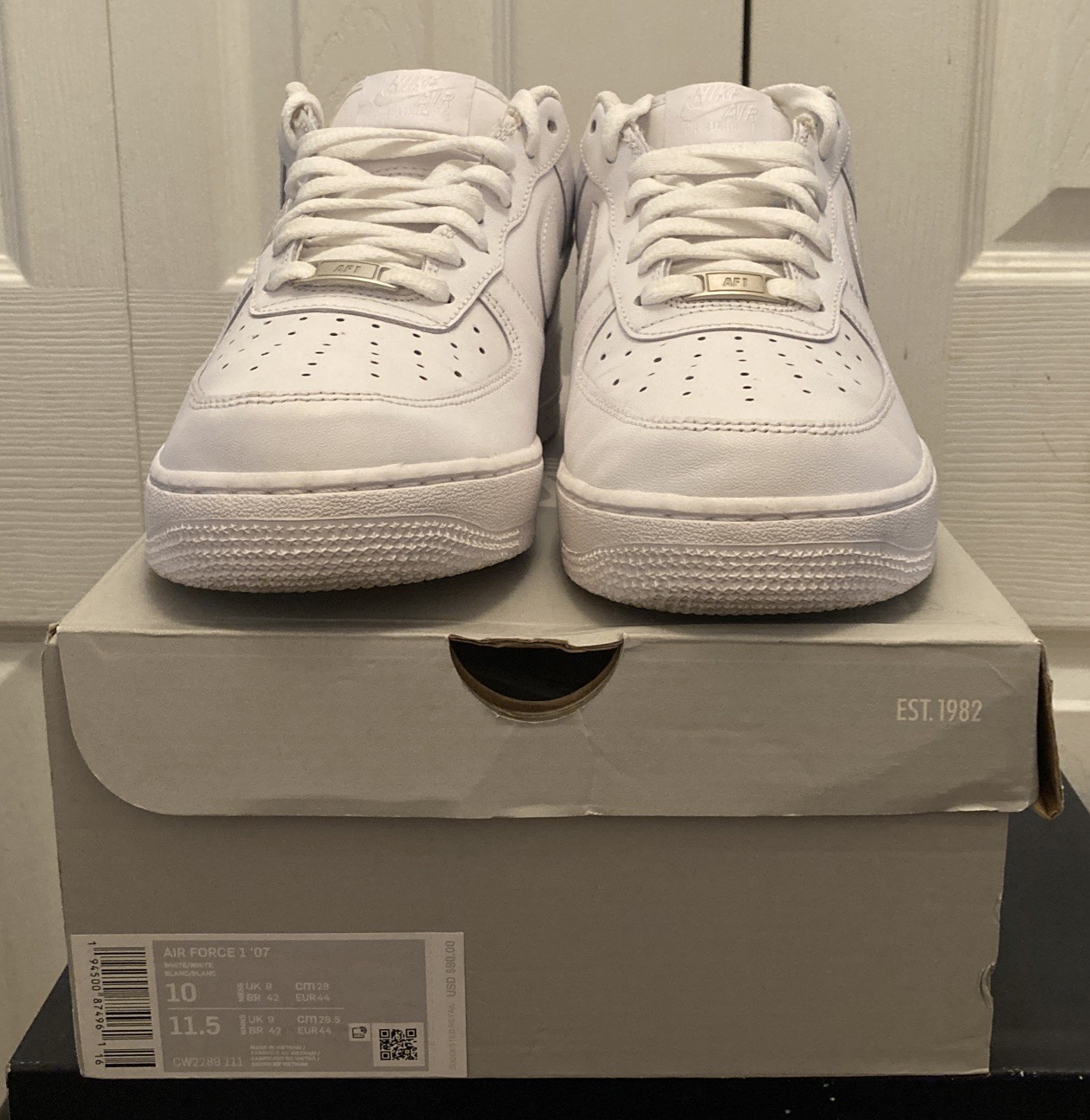 nike air force 1 ‘07 men’s sz 10 white/white shoes in nice condition w/box. nike air force 1 ‘07 men’s sz 10 white/white shoes in nice condition w/box.