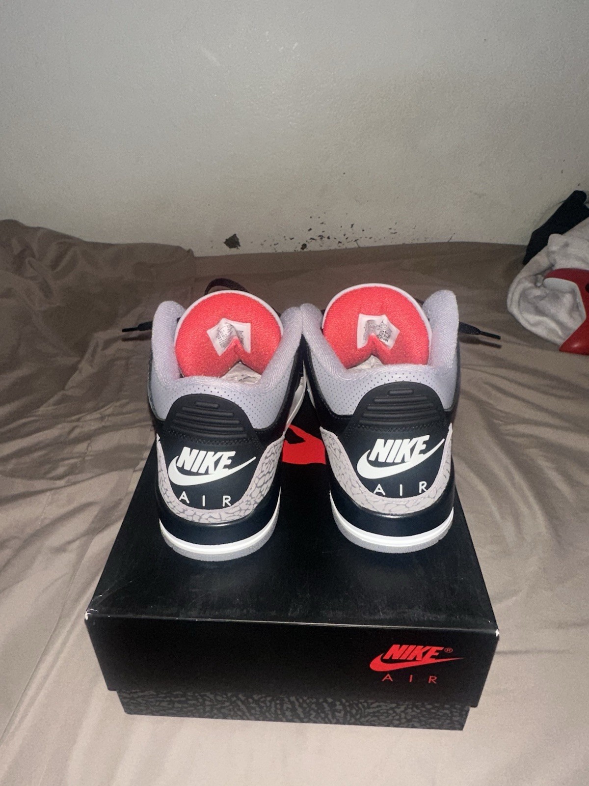 air jordan 3 black cement 2024 size 9 air jordan 3 black cement 2024 size 9