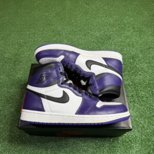 size 8.5 jordan 1 retro og high court purple 2.0