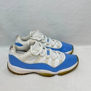 nike air jordan 11 low university blue 2017 size 9.5 528895 106 og xi unc retro