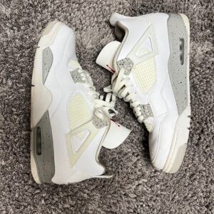 size 13 jordan 4 retro mid white oreo used damaged discoloration