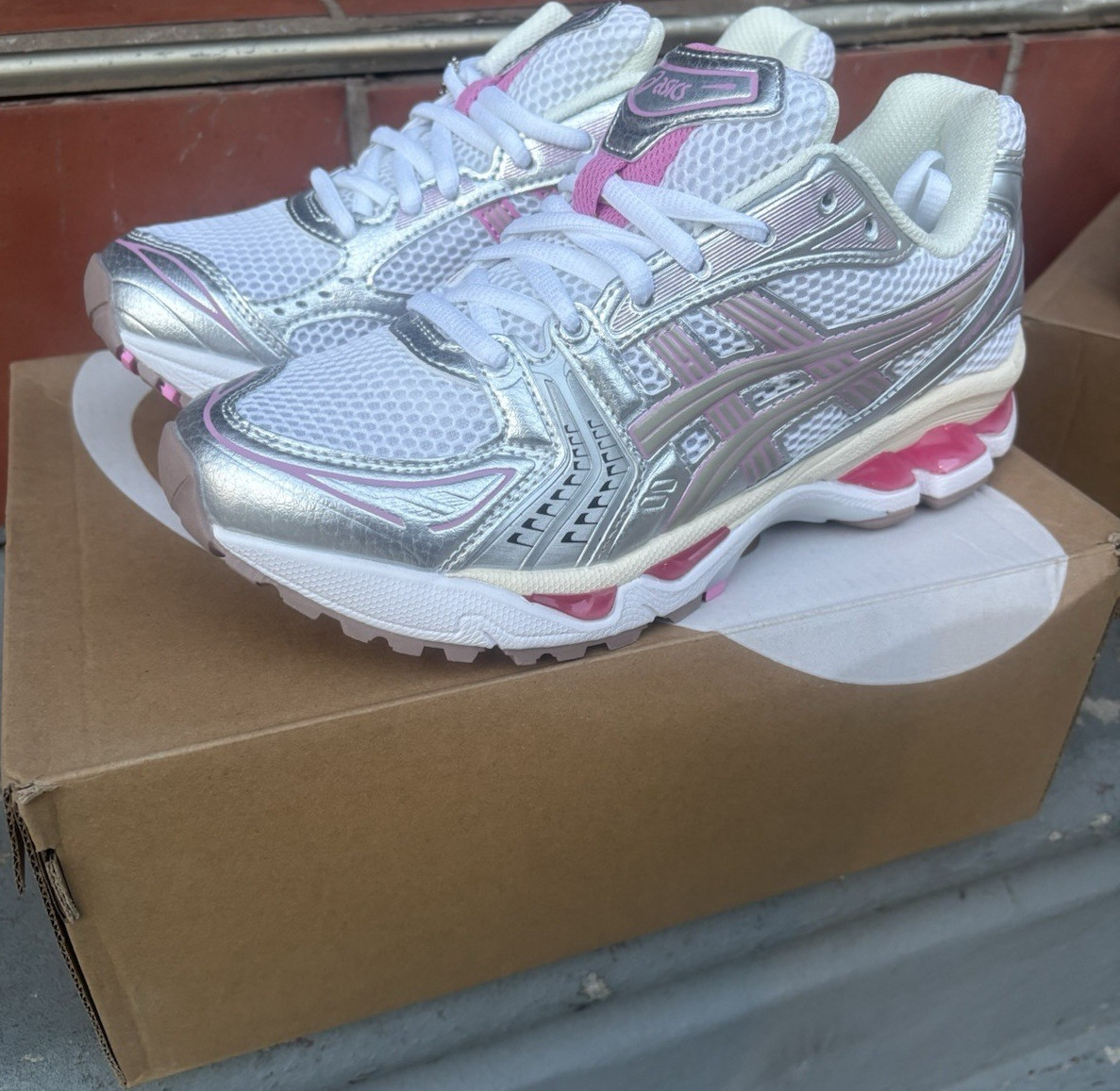 asics gel kayano 14 women’s running sneakers white/silver/pink mesh 1203a667 100 asics gel kayano 14 women’s running sneakers white/silver/pink mesh 1203a667 100