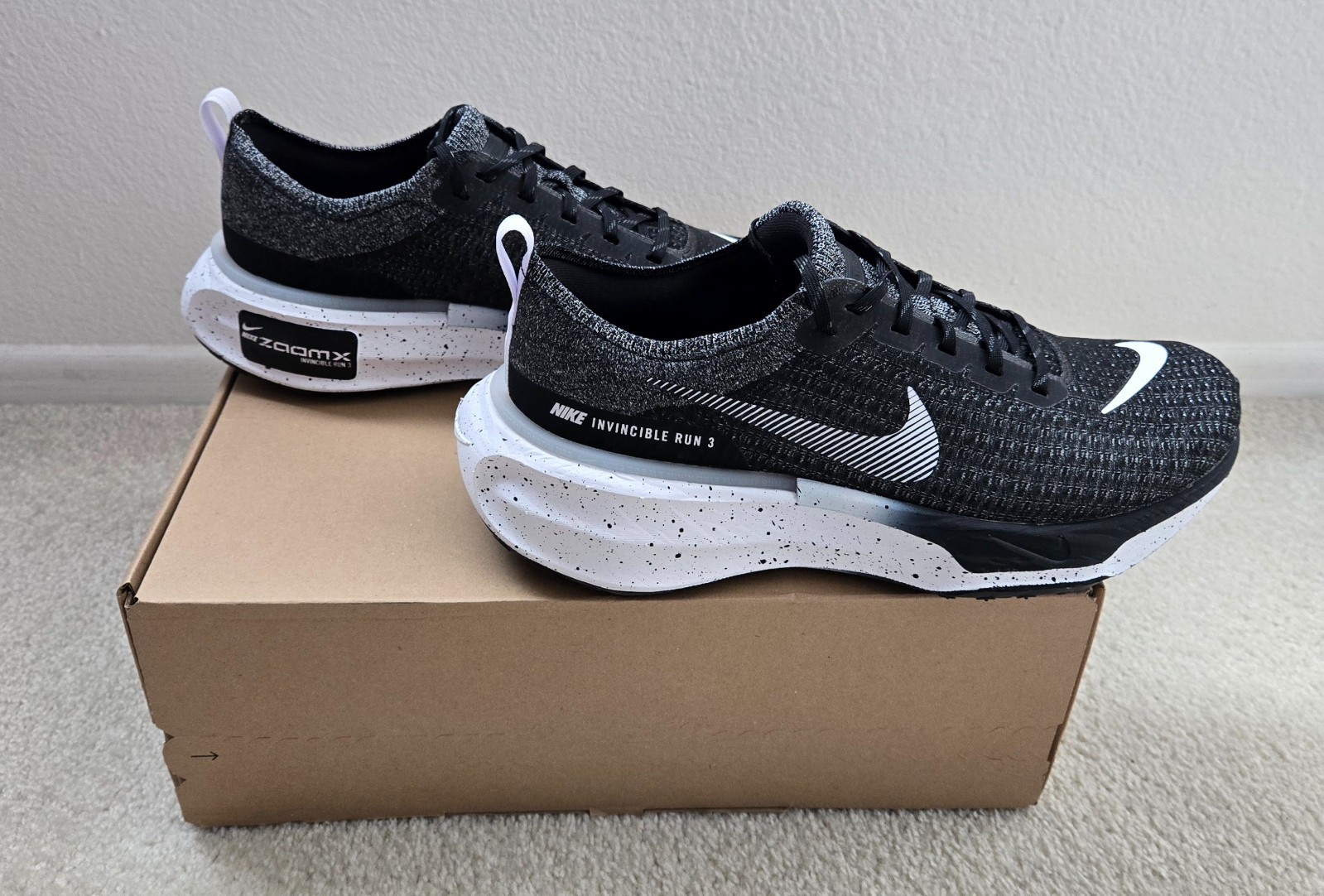 nike zoomx invincible run flyknit 3 oreo black dr2615 002 men’s 11 new nike zoomx invincible run flyknit 3 oreo black dr2615 002 men’s 11 new