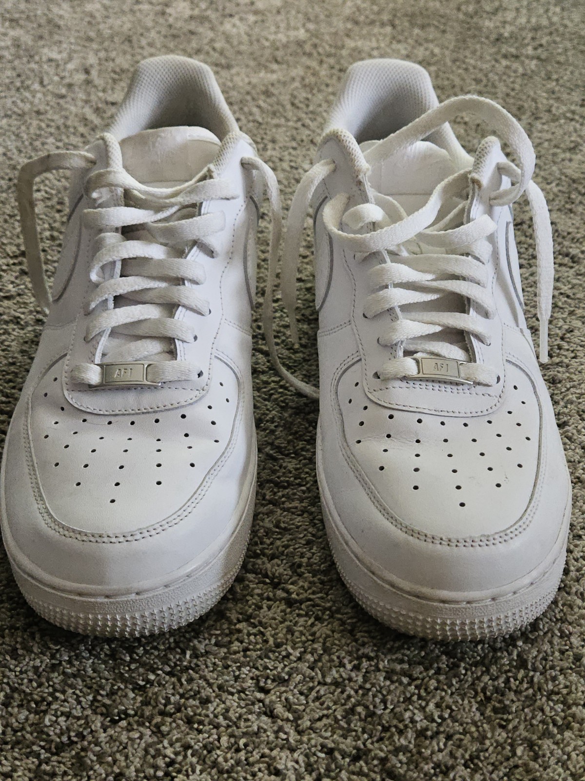 size 11 men’s nike air force 1 '07 low triple white size 11 men’s nike air force 1 '07 low triple white