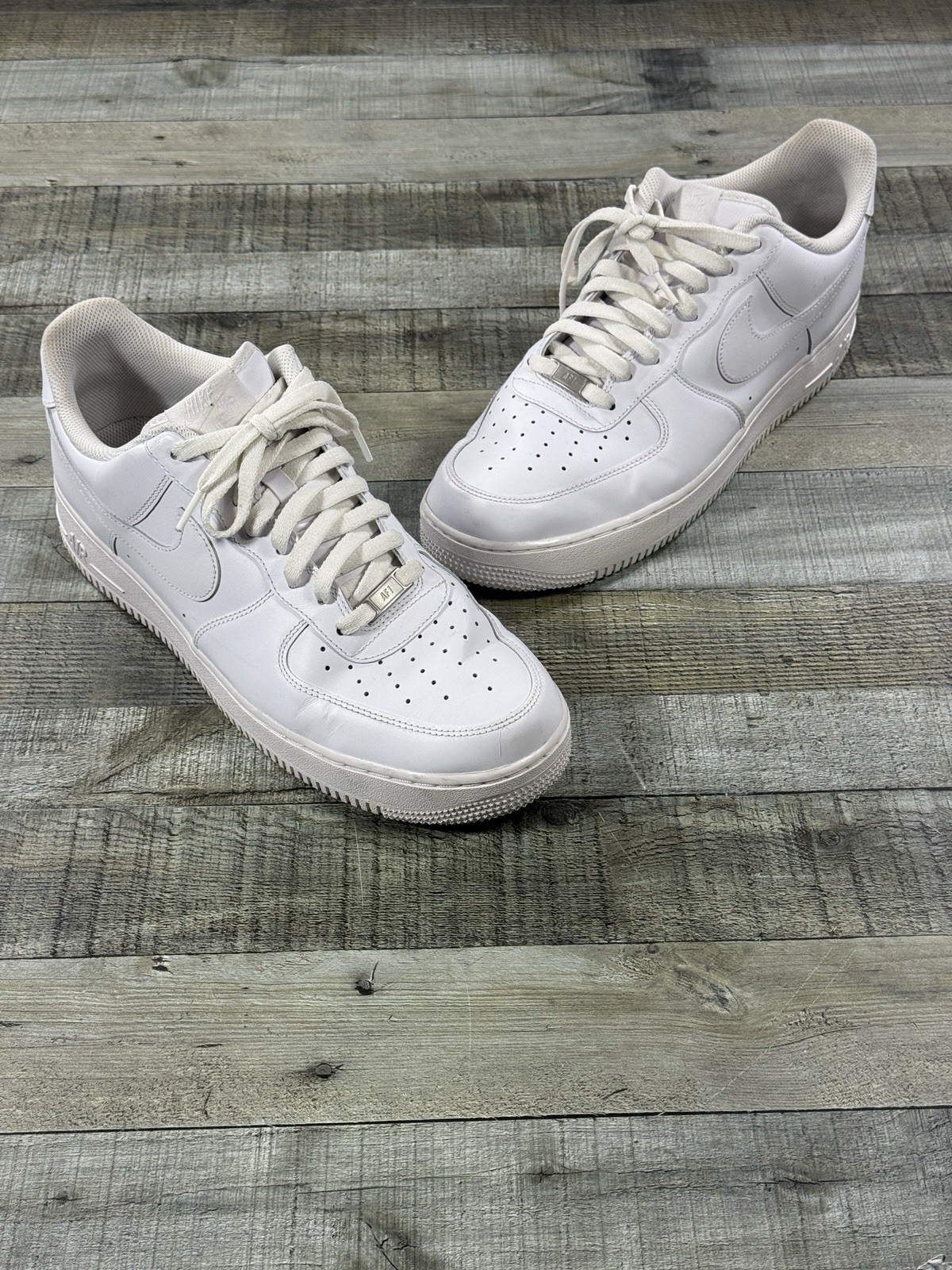 nike air force 1 triple white men's sizes 12.5 cw2288 111 nike air force 1 triple white men's sizes 12.5 cw2288 111