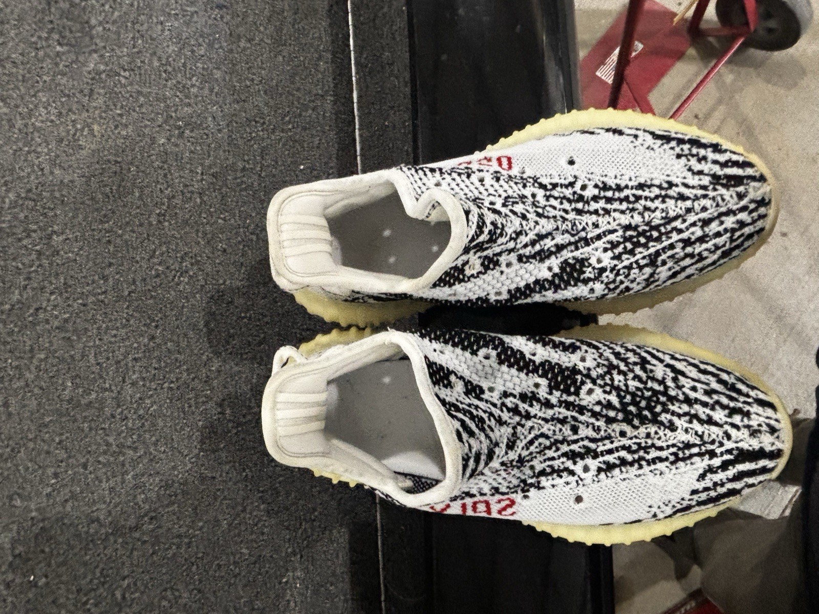 adidas yeezy boost 350 v2 adidas yeezy boost 350 v2
