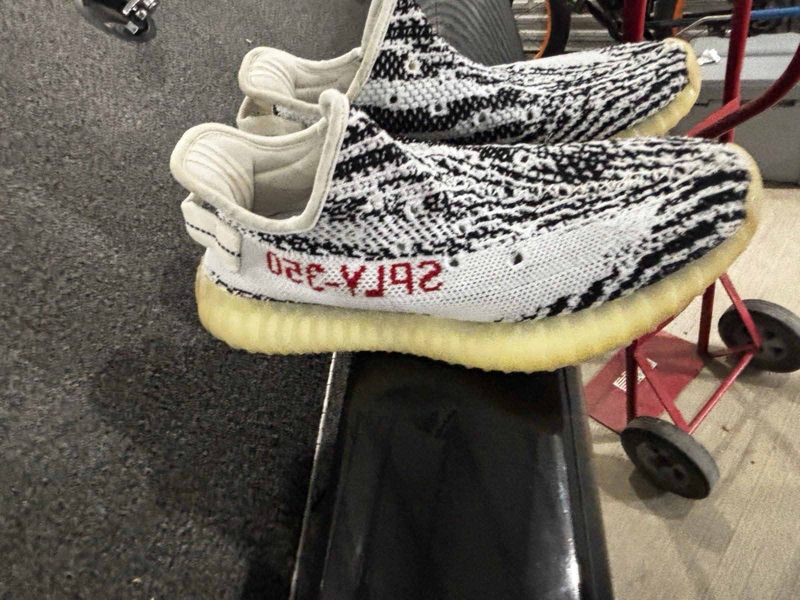 adidas yeezy boost 350 v2 adidas yeezy boost 350 v2