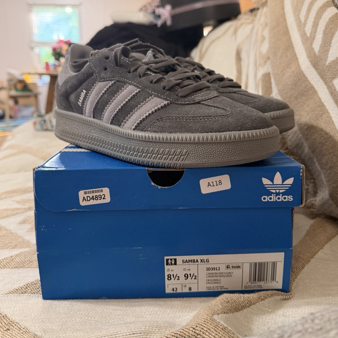 adidas samba xlg carbon grey men's sneakers carbon/grey/grey id3912 adidas samba xlg carbon grey men's sneakers carbon/grey/grey id3912