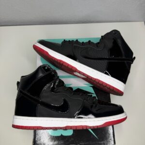nike sb dunk high bred patent leather size 9.5m aj7730 001