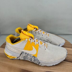 nike metcon 8 training shoes mens 11.5 grey yellow white dv2271 900 gym workout