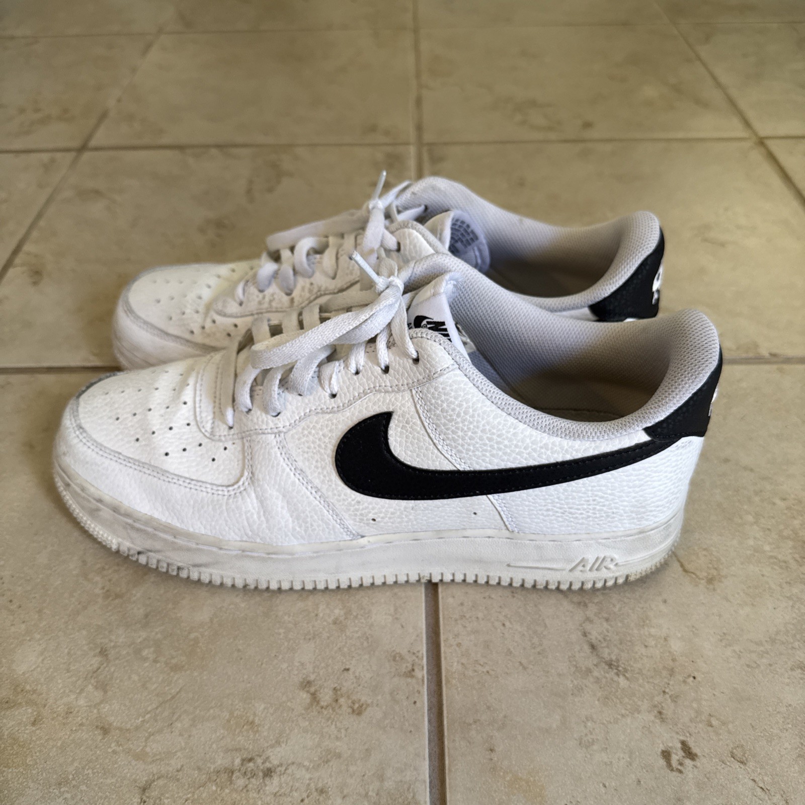 nike air force 1 '07 low white black sneakers ct2302 100 men's size 11.5 nike air force 1 '07 low white black sneakers ct2302 100 men's size 11.5