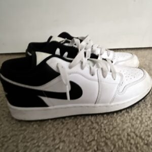 jordan air jordan 1 low white black low top lace up colorblock sneakers