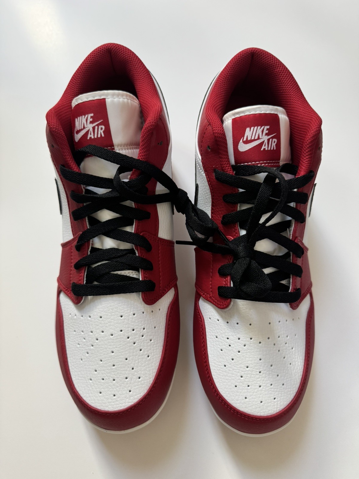 air jordan 1 retro mcs low 'chicago' baseball cleats cj8524 611 sz 11.5 air jordan 1 retro mcs low 'chicago' baseball cleats cj8524 611 sz 11.5