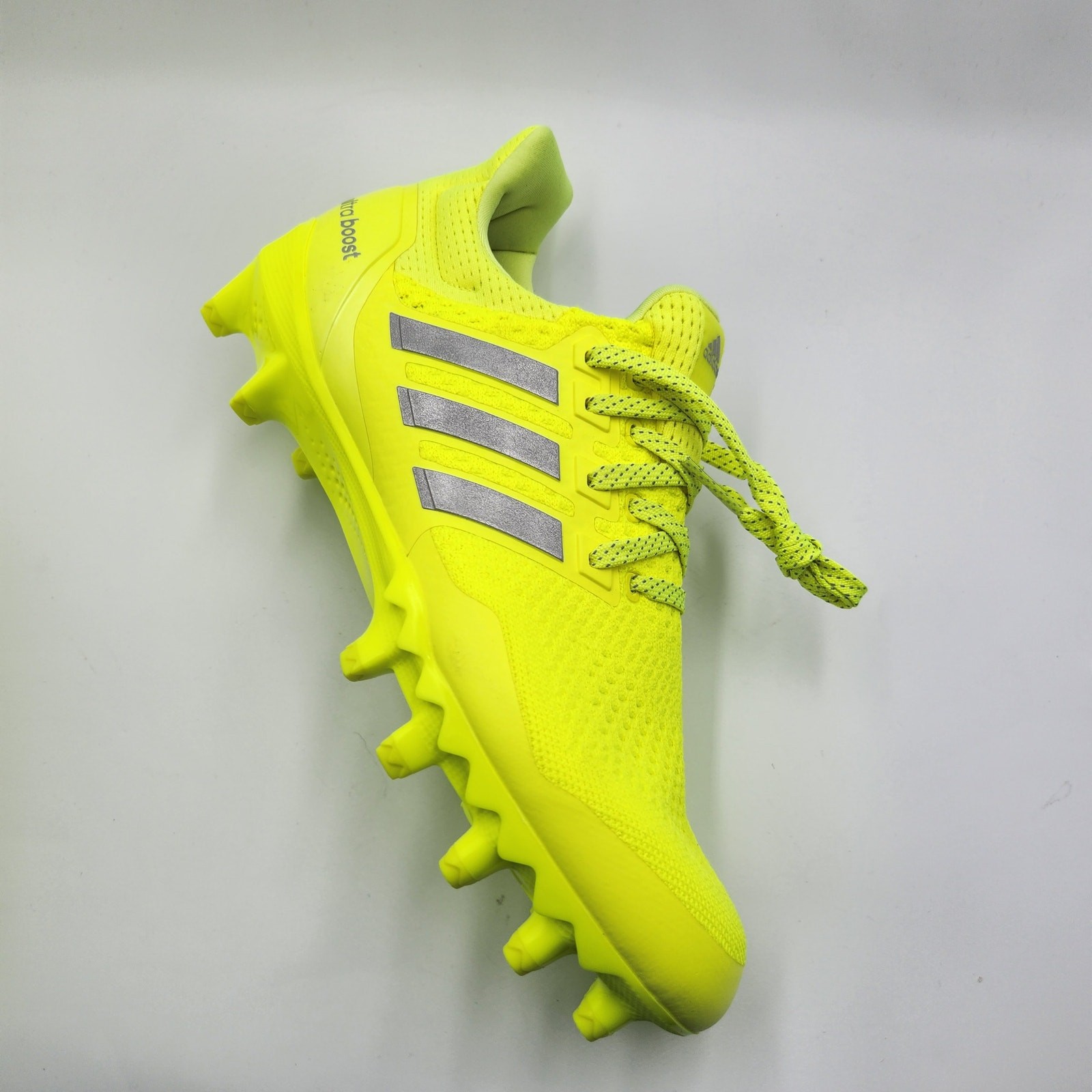 mens sz 9 adidas football cleats ultraboost molded team solar yellow 2 jp7413 mens sz 9 adidas football cleats ultraboost molded team solar yellow 2 jp7413
