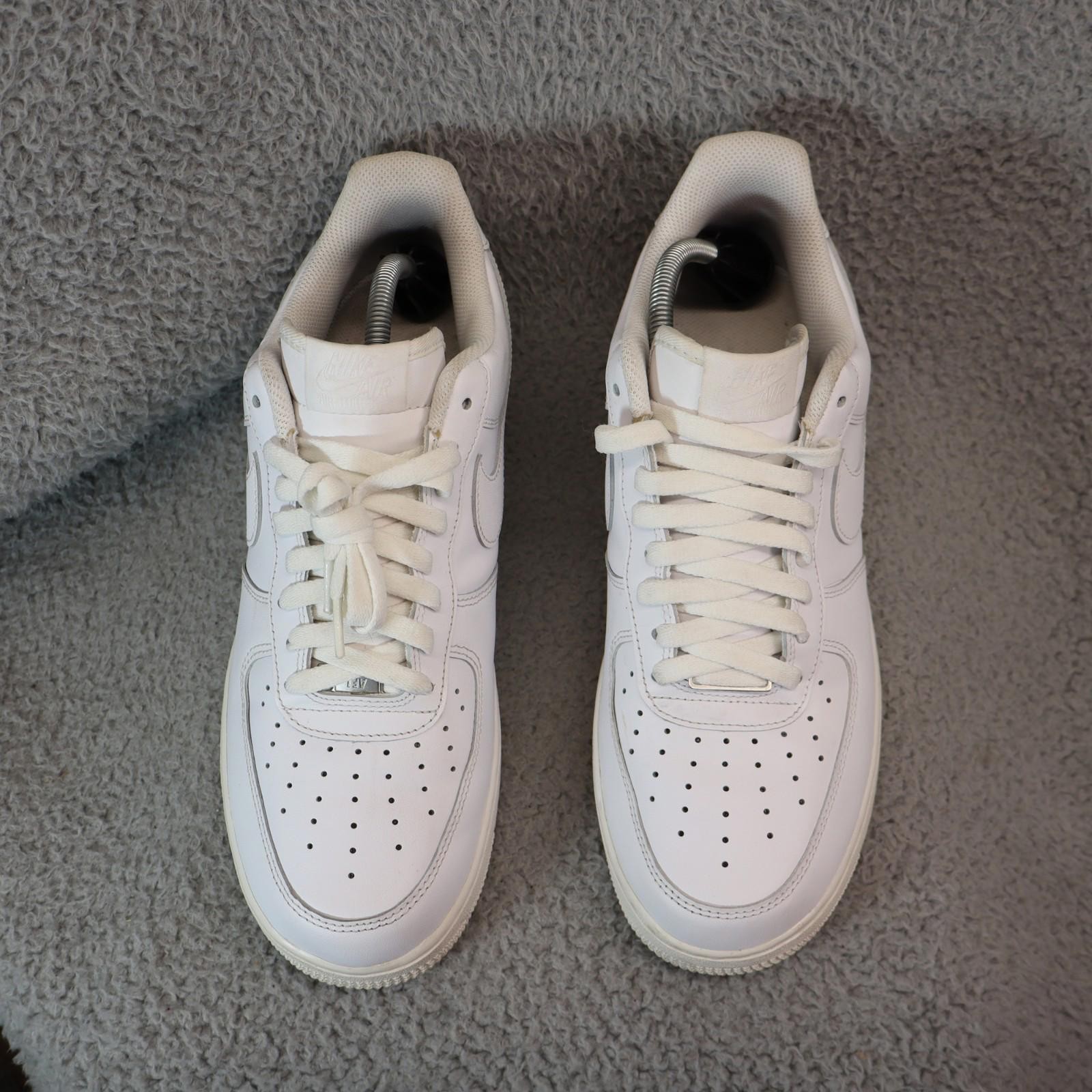 men size 11 nike air force 1 '07 low triple white guc men size 11 nike air force 1 '07 low triple white guc