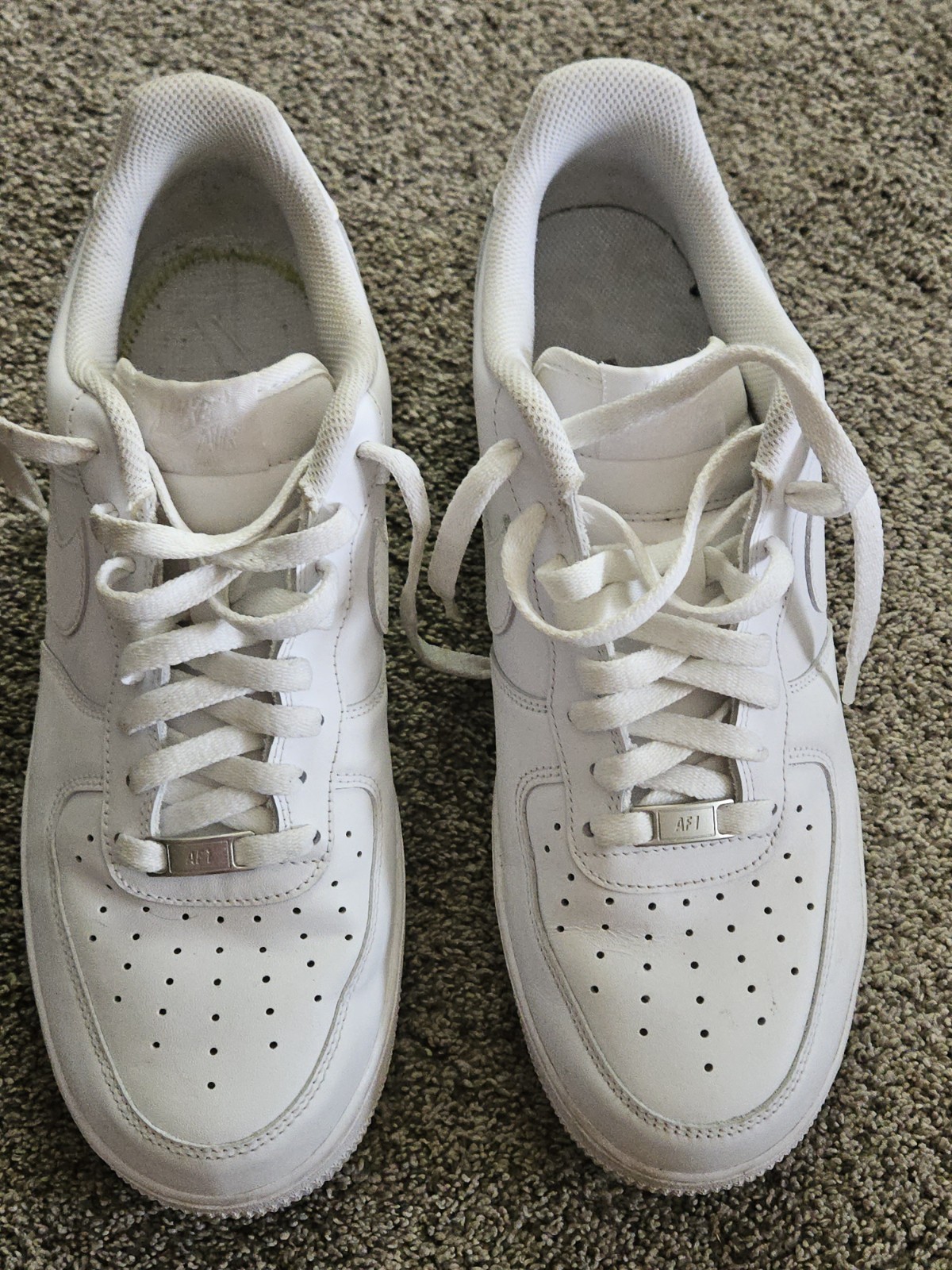 size 11 men’s nike air force 1 '07 low triple white size 11 men’s nike air force 1 '07 low triple white