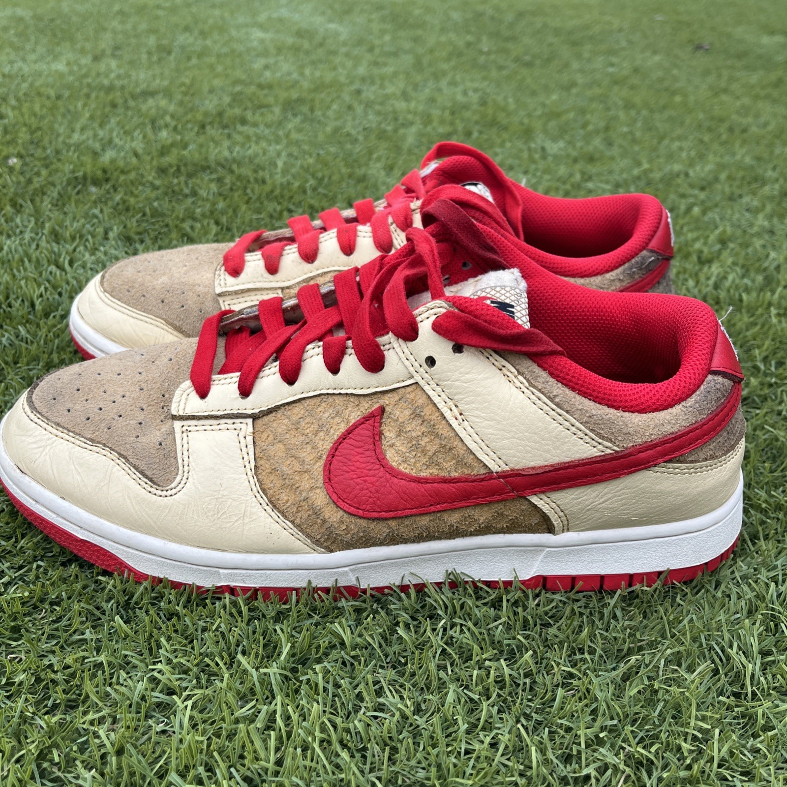 nike dunk low retro se shoes strawberry waffle beige/red hj9100 294 men's size 9 nike dunk low retro se shoes strawberry waffle beige/red hj9100 294 men's size 9
